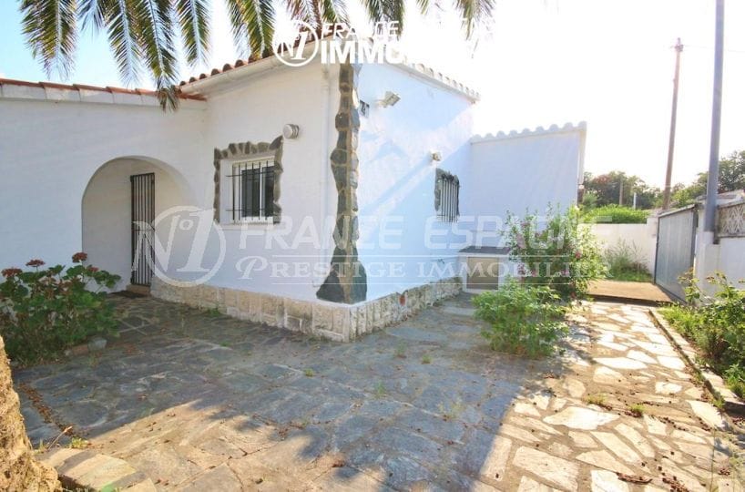immobilier costa brava: belle villa ref.3211, exposition sud, dans secteur calme