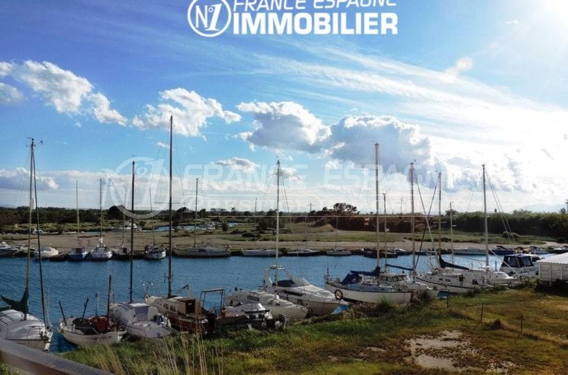 Charmant studio Roses Santa Margarida avec vue sur canal