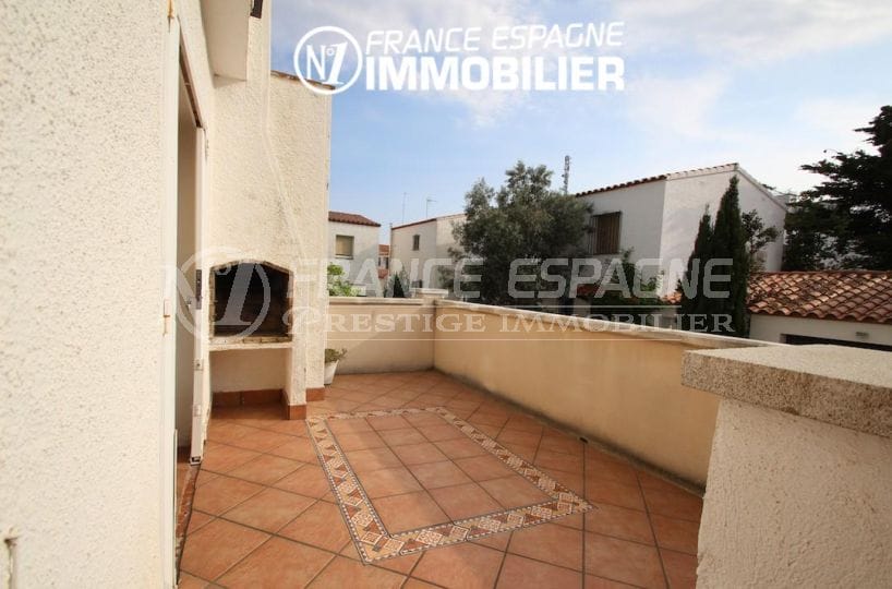 maison a vendre rosas, ref.3006, villa de 75 m², quartier résidentiel, terrasses, garage