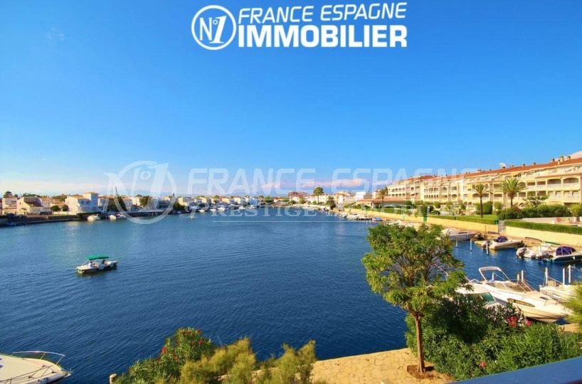 immo empuriabrava, vends bel appartement vue canal