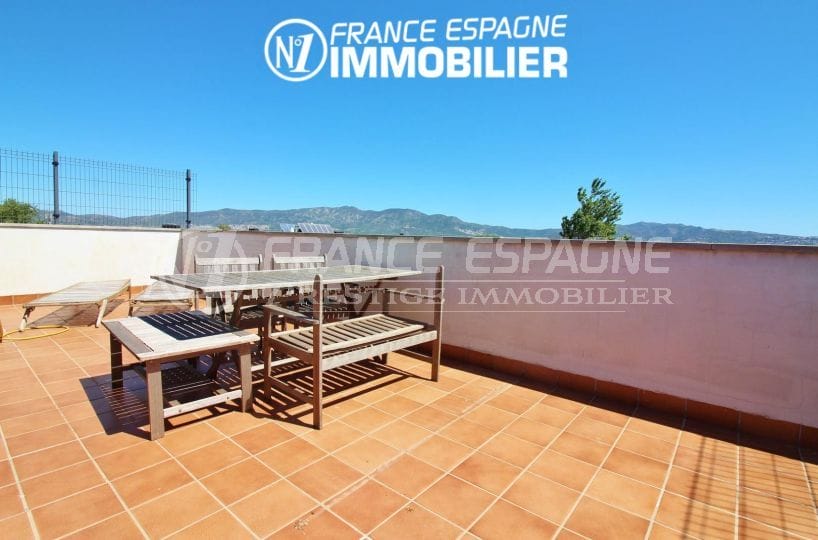 Empuriabrava - Appartement avec parking & piscine, vue sur le solarium