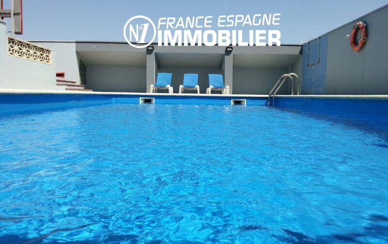 agence immobilière Costa Brava, vend hotel 42 chambres à LlançÃ