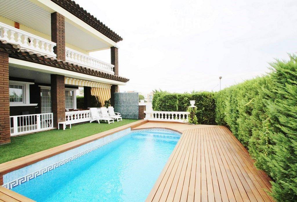 haus zum verkauf spanien, ref.1636, blick auf die terrassen und den pool