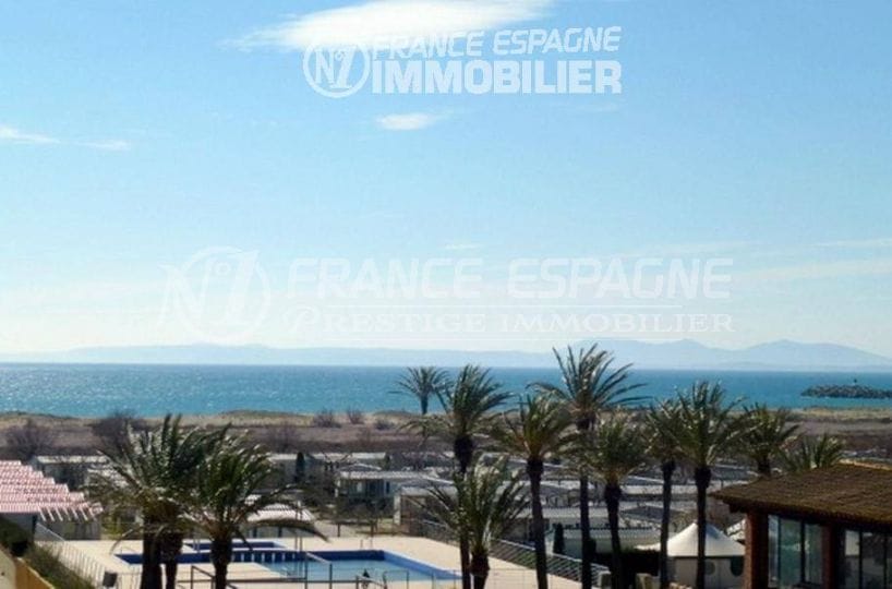 immobilier empuriabrava: appartement 1° ligne vue mer magnifique