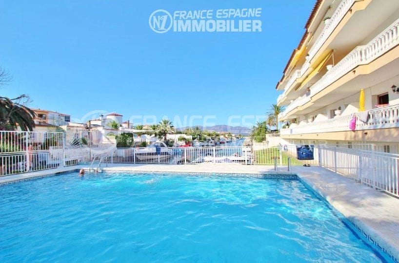 immo empuriabrava: appartement ref.3321, meublé avec piscine et ammare en commun