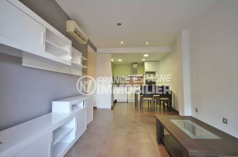 rosas centre ville appartement proche plage
