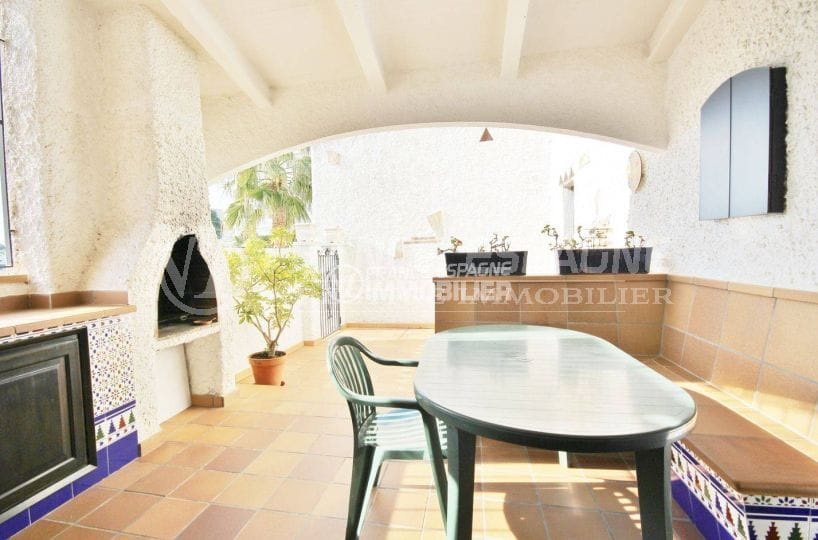 Maison atypique Santa Margarita vue terrasse barbecue