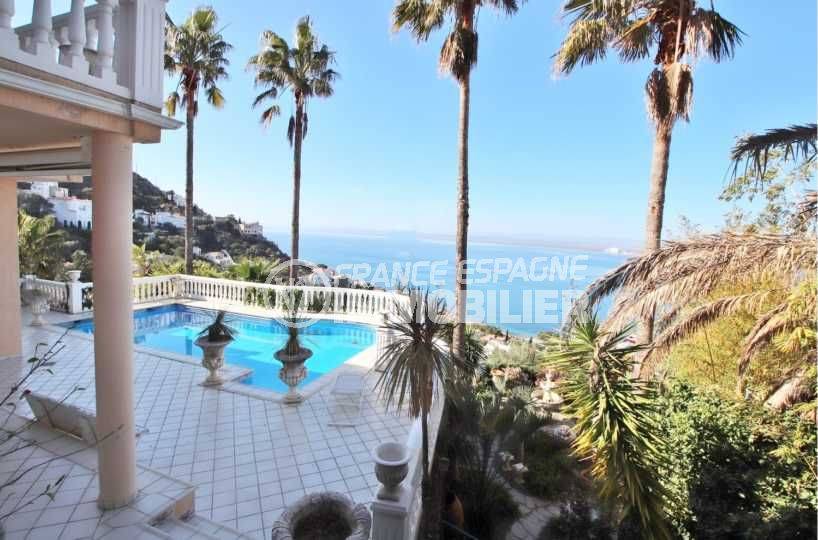 maison costa brava, ref.3614, vue piscine, Puig Rom et la mer depuis le jardin