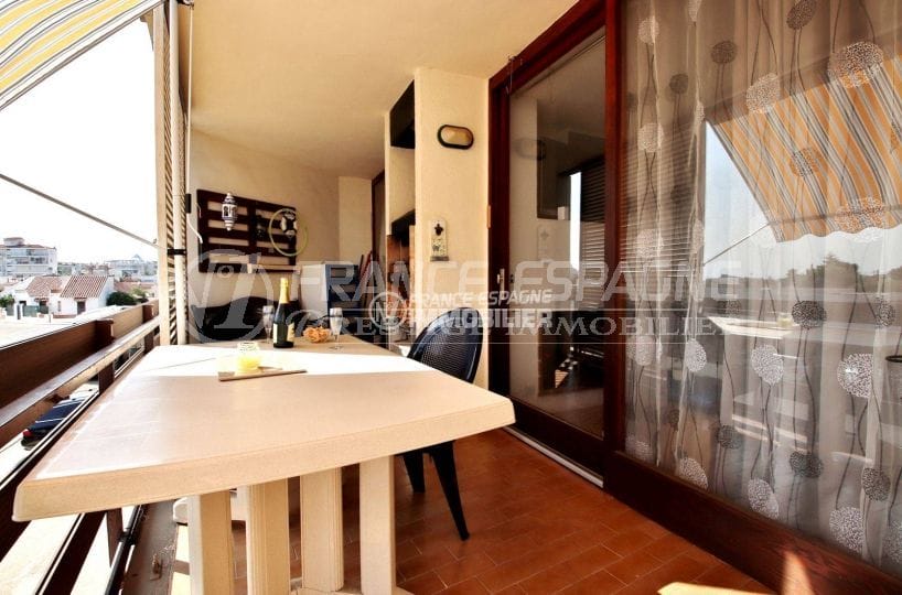 immobilier Espagne bord de mer : appartement Santa Margarita, Roses proche plage