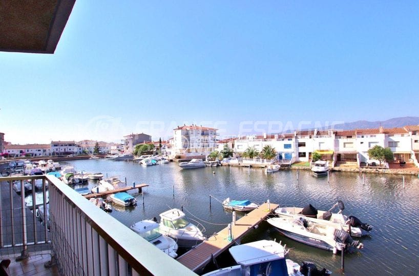 appartement Empuriabrava, terrasse vue canal