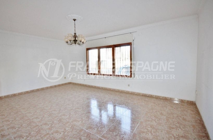 vente appartement rosas, 105 m², proche centre-ville, vue séjour