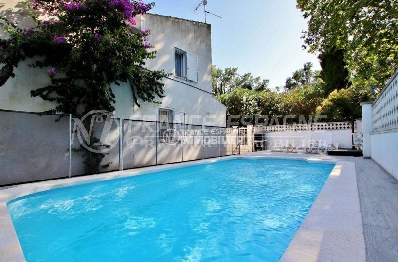 Maison Empuriabrava avec piscine et barbecue