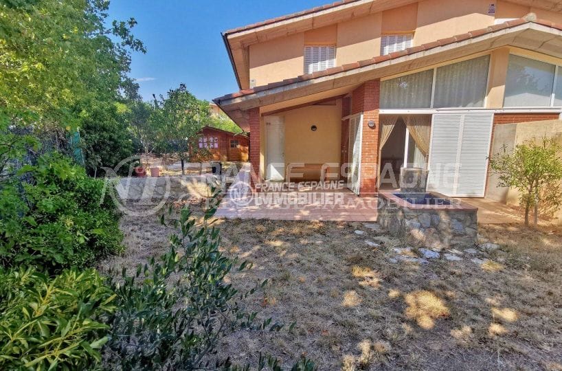 maison a vendre a rosas - villa 3 faces avec terrain