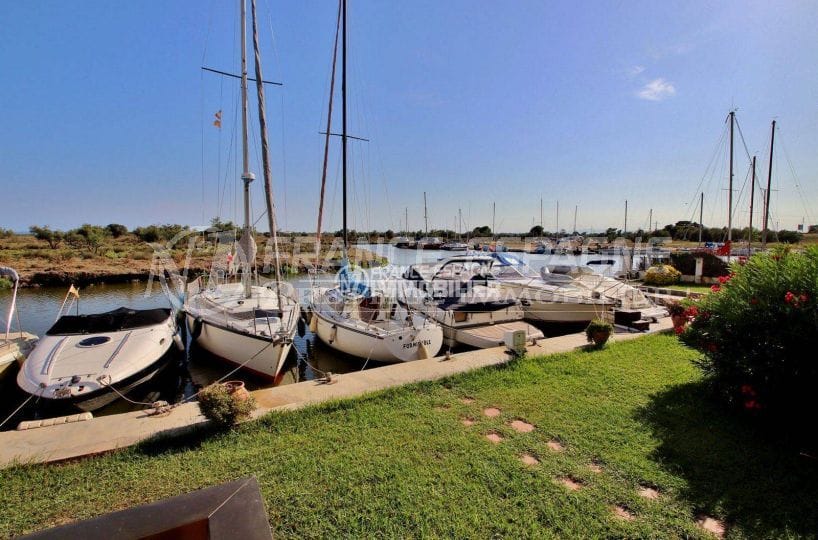 vente appartement rosas, ref.3746, vue canal, parking privé, proche plage
