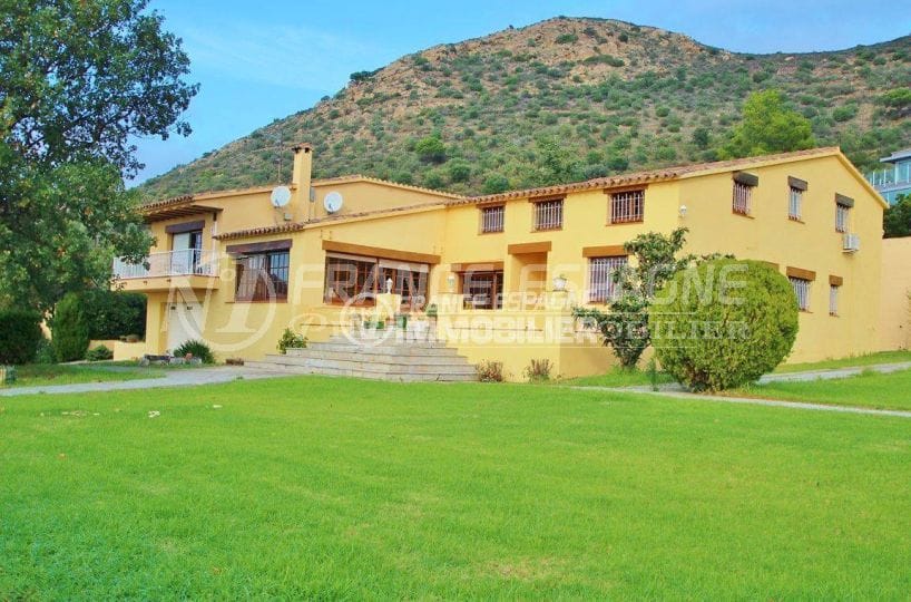 Villa a Pau vue mer avec grand terrain