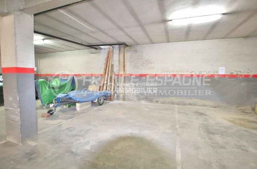 parking sous-sol Roses