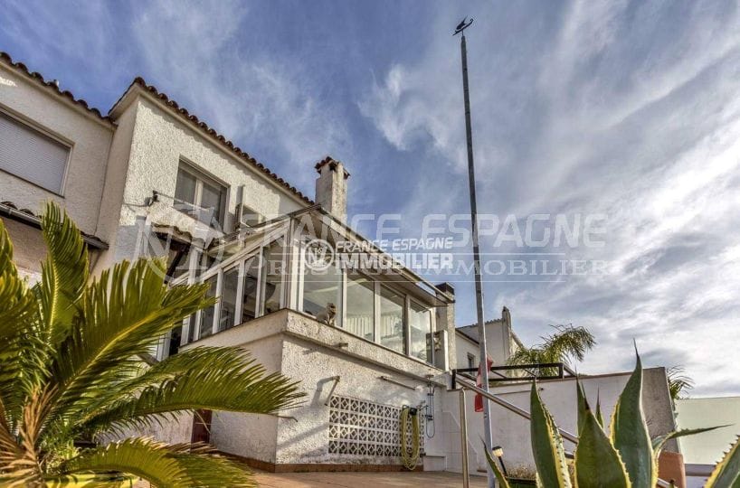 maison a vendre espagne costa brava, vue canal, avec amarre, ref.3831
