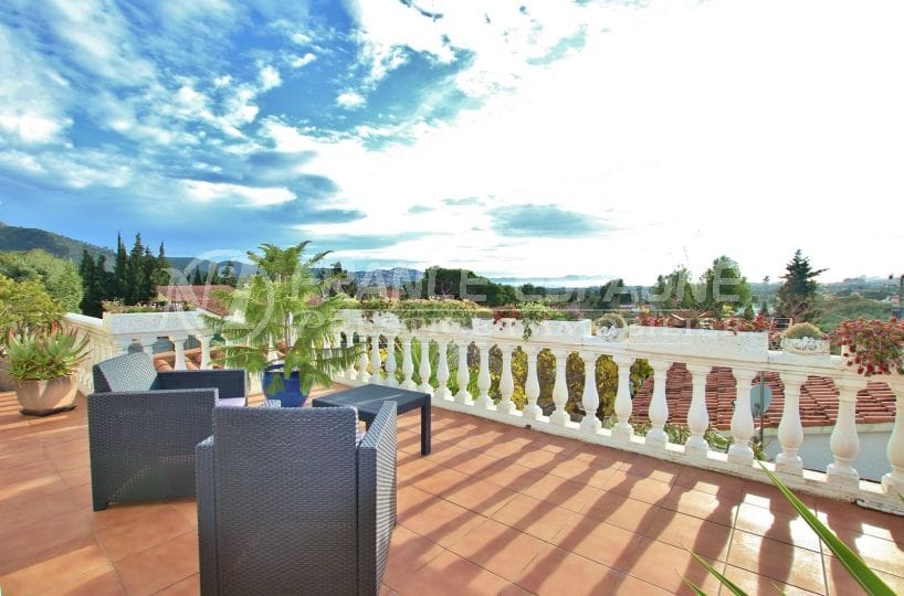 Villa Rosas vue mer/montagnes