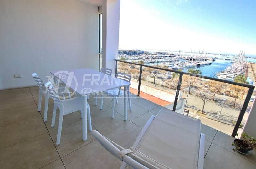 Appartement Roses vue mer/port plaisance