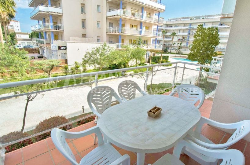 Appartement Roses, terrasse vue piscine