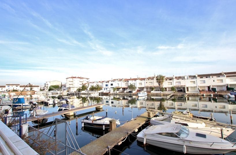 vente appartement empuriabrava vue marina proche plage, 108 m²