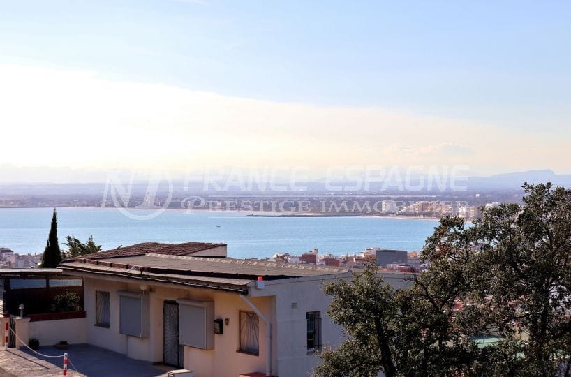 maison a vendre espagne bord de mer, entièrement rénovée, vue mer, ref.3872