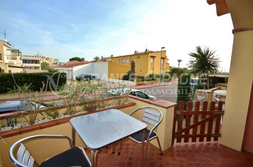 acheter appartement empuriabrava, ref.3856, à 100 m de la plage, vue mer latérale