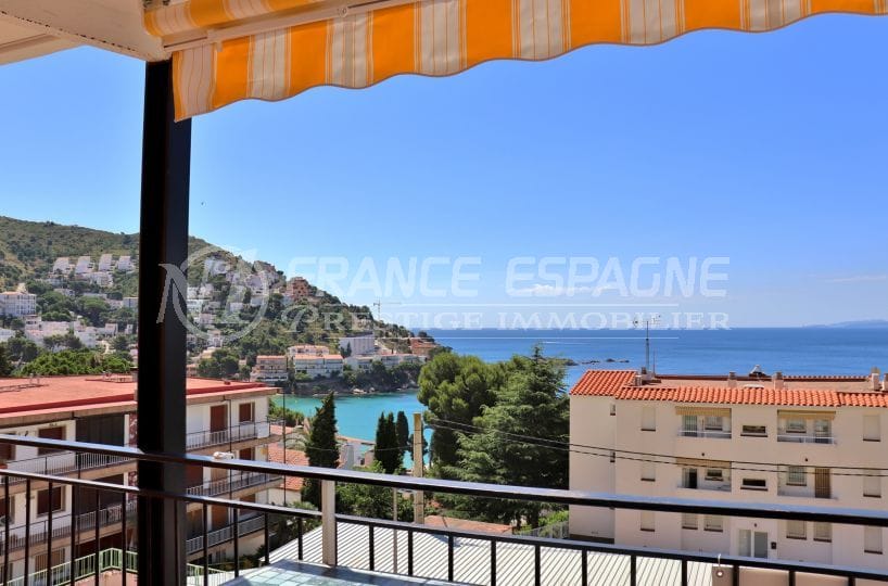 roses espagne: appartement secteur prisé, terrasse avec vue sur la mer