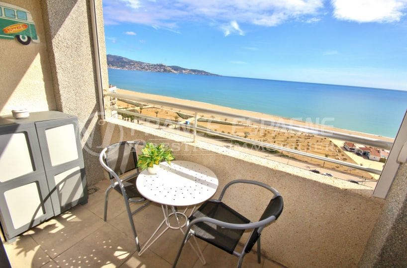 studio 27 m² en première ligne mer, petit prix