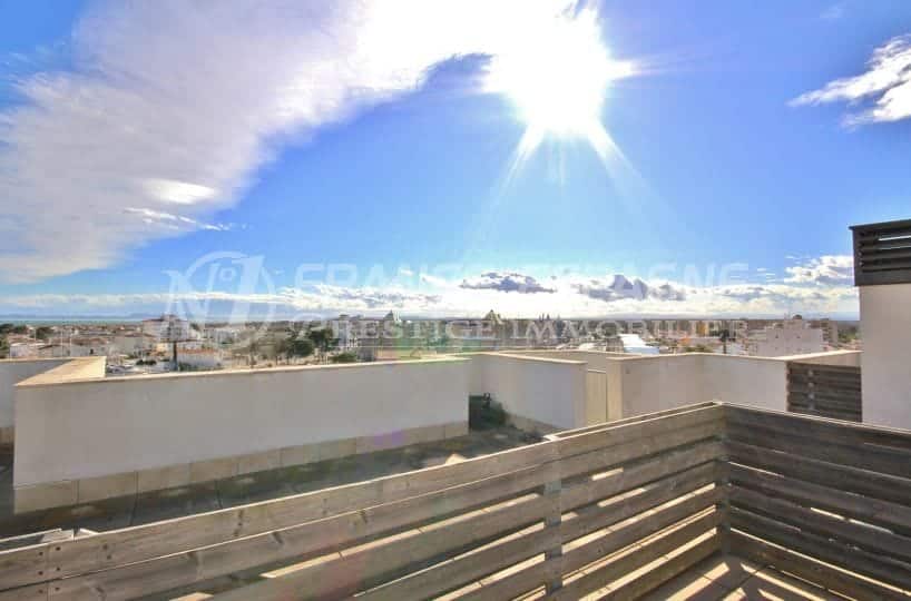 vente appartement rosas, bel atico de 50 m² dans résidence avec piscine, terrasse solarium