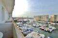 roses espagne: appartement 50 m², belle vue sur la marina depuis la terrasse