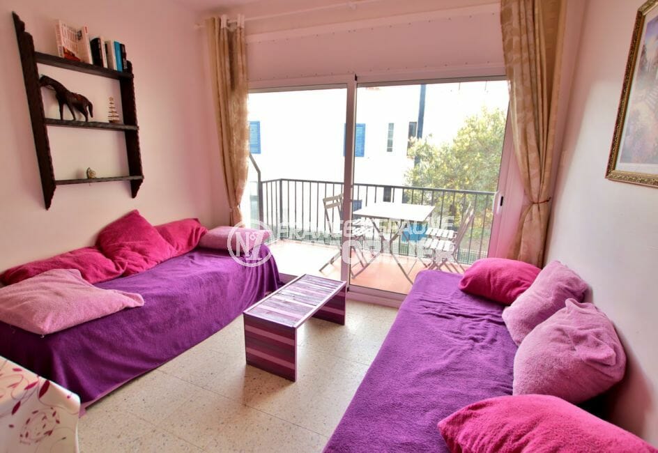 vente appartement rosas, 5 pièces 62 m², salon/séjour avec belle terrasse