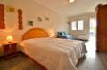 vente empuriabrava: villa 72 m², lumineuse chambre à coucher avec terrasse