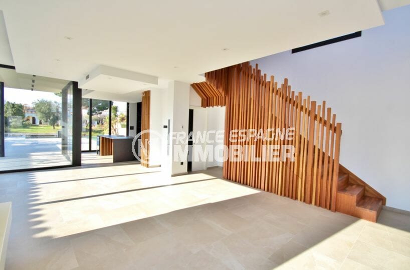 vente maison empuriabrava avec amarre, 5 pièces 234 m², rez de chaussée avec escalier moderne