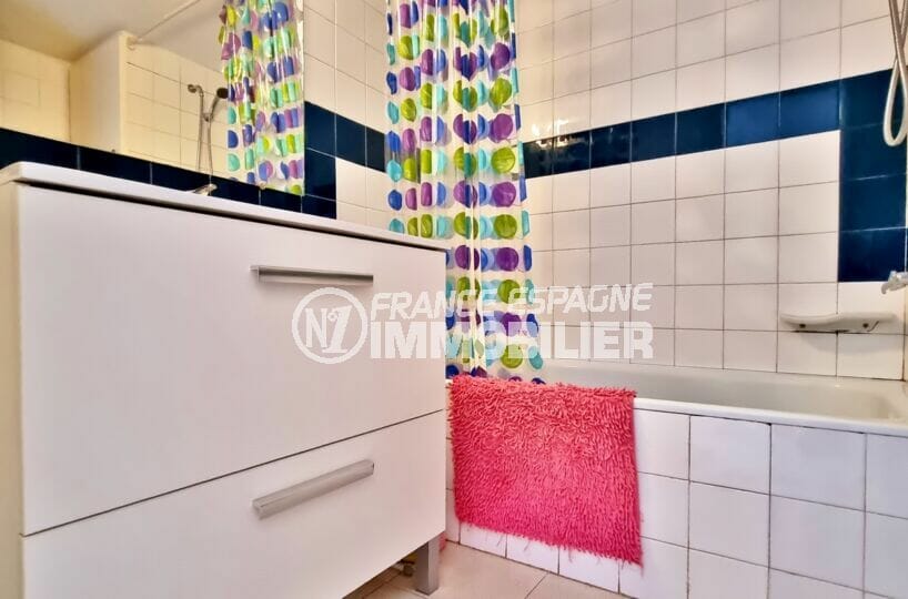 acheter appartement rosas: studio 35 m² avec salle de bain (baignoire)