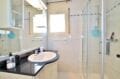 vente immobilière costa brava: villa 2 pièces 81 m², salle d'eau avec cabine douche