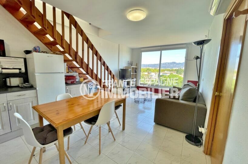 vente appartement empuriabrava, 2 pièces 42 m² atico vue mer, salon / séjour avec balcon