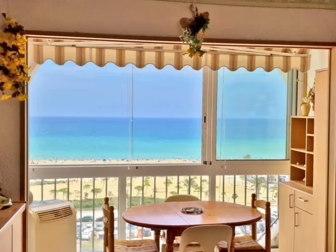 immobilier empuria brava: studio 1 pièce 33 m² belle vue mer, bon investissement