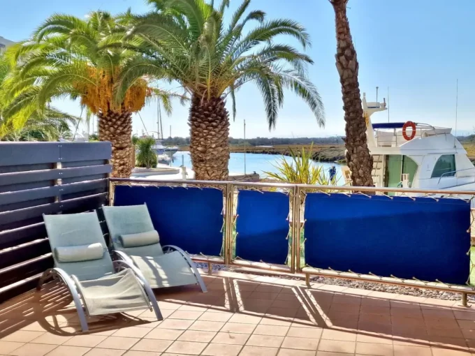 appartement a vendre rosas, 2 pièces 58 m² vue canal, résidence standing