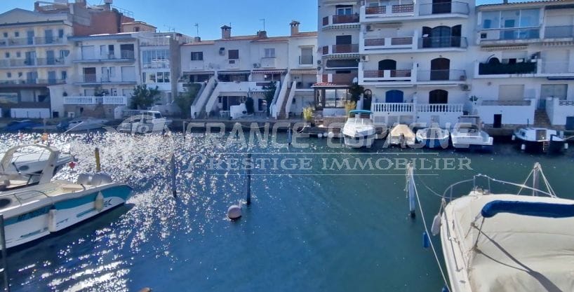 appartement vue marina empuriabrava 2 pièces 40 m², belle vue marina