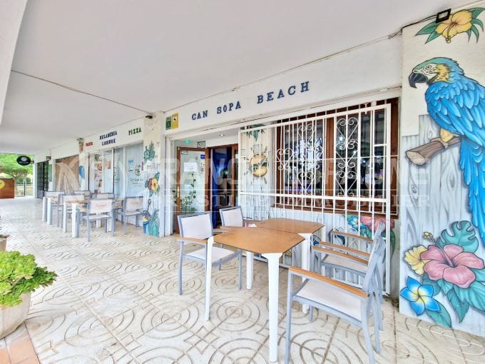 local commercial 168 m² sant pere pescador, terrasse