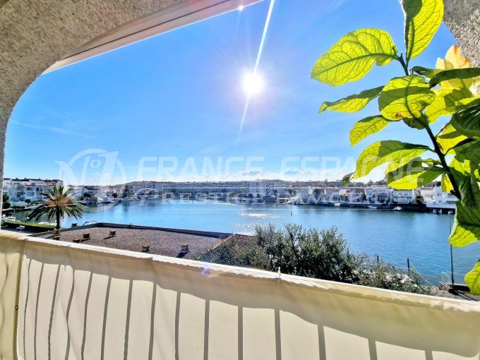 piso vista lago empuriabrava 4 habitaciones 101 m², vista lago sant maurici