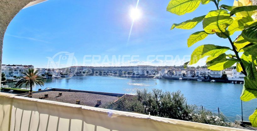 Apartament vistes al llac Empuriabrava 4 habitacions 101 m² , vista de l'Estany de Sant Maurici