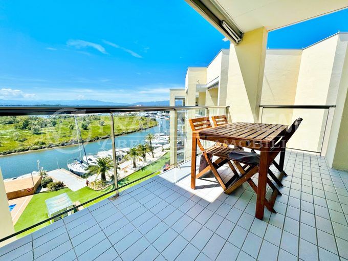 appartement vue canal roses 3 pièces 73 m², terrasse vue canal