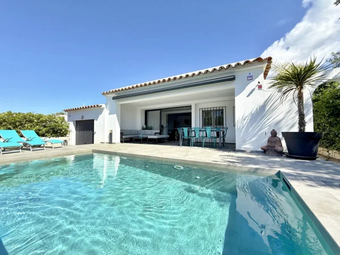villa contemporaine roses 4 pièces 147 m², villa avec piscine