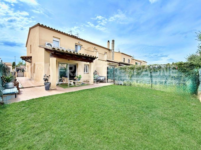 villa empuriabrava 5 pièces 149 m², villa avec jardin