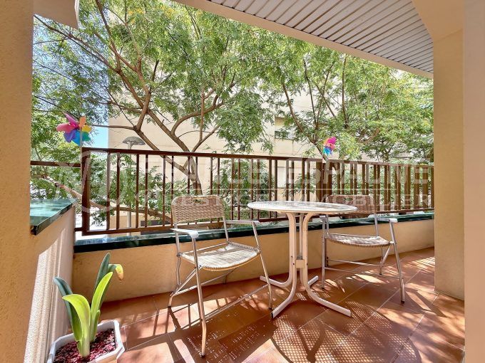 appartement roses centre 4 pièces 86 m², terrasse couverte