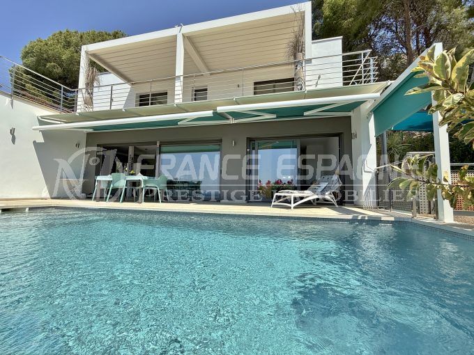 villa prestige vue mer roses 5 pièces 261 m², villa avec piscine