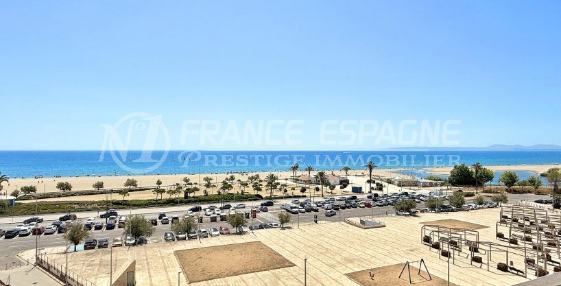 studio vue mer frontale empuriabrava 1 pièce 38 m², belle vue mer