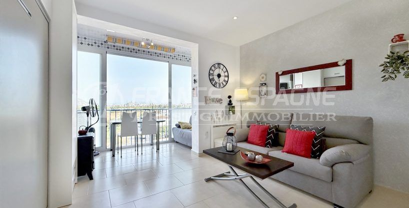 studio vue dégagée roses cortijo 1 pièce 25 m², salon